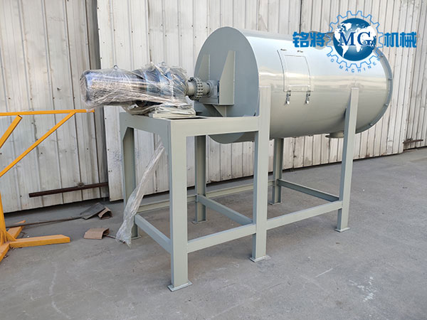 選購膩?zhàn)臃蹟嚢铏C(jī)電機(jī)需要注意的問題 選購膩?zhàn)臃蹟嚢铏C(jī)電機(jī)需要注意的問題