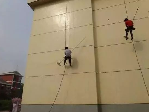 外墻涂料使用年限過(guò)后如何翻新? 外墻涂料使用年限過(guò)后如何翻新?